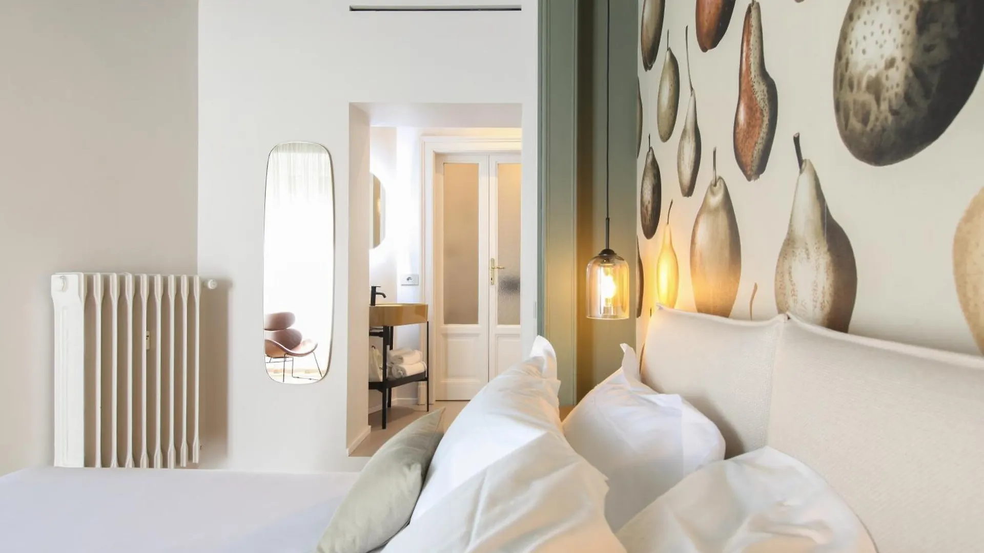 Ca Bela - Certosa Suites Milan 0*,  Italy