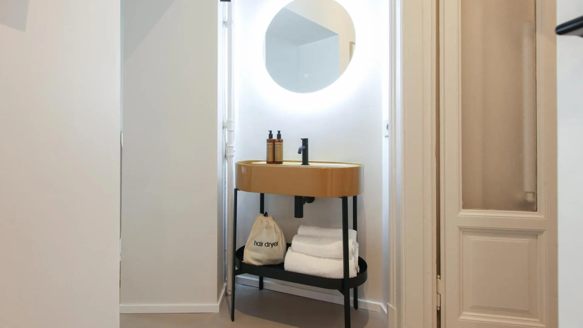 Guest house Ca Bela - Certosa Suites Milan