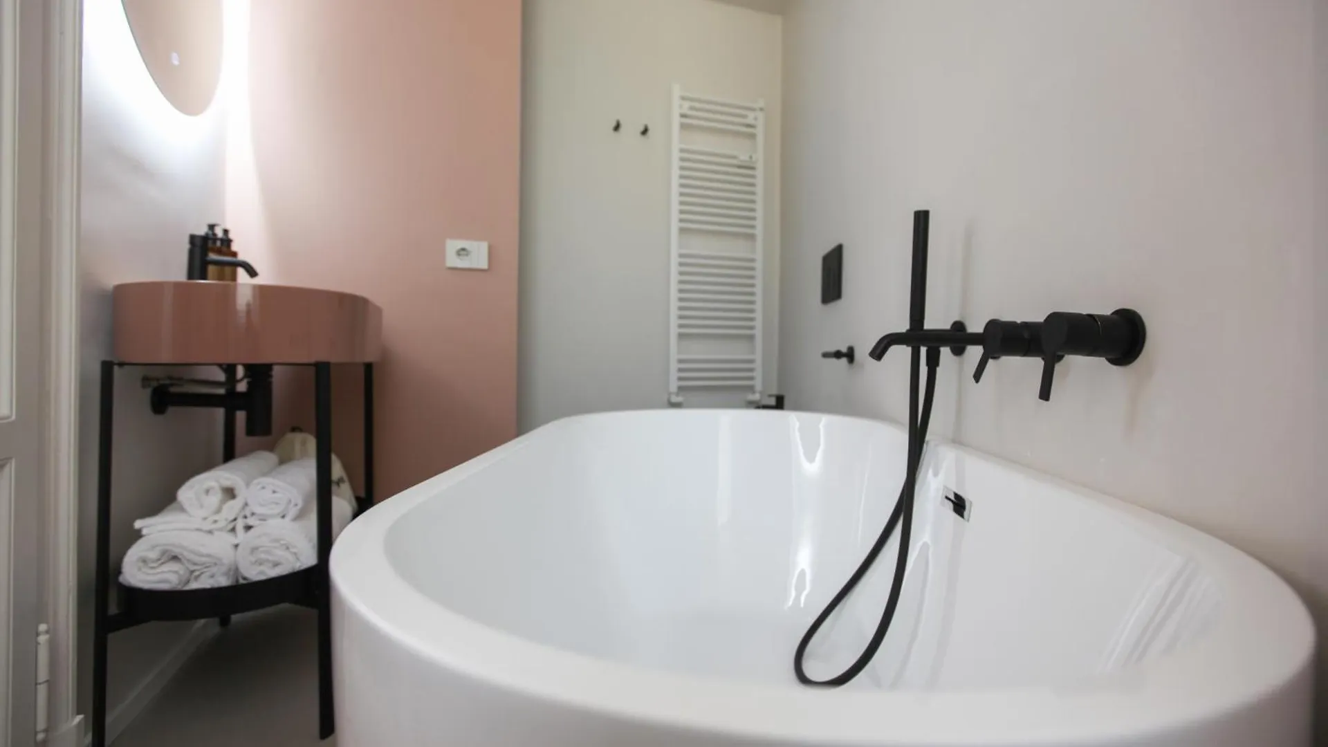 Gæstehus Ca Bela - Certosa Suites Milano
